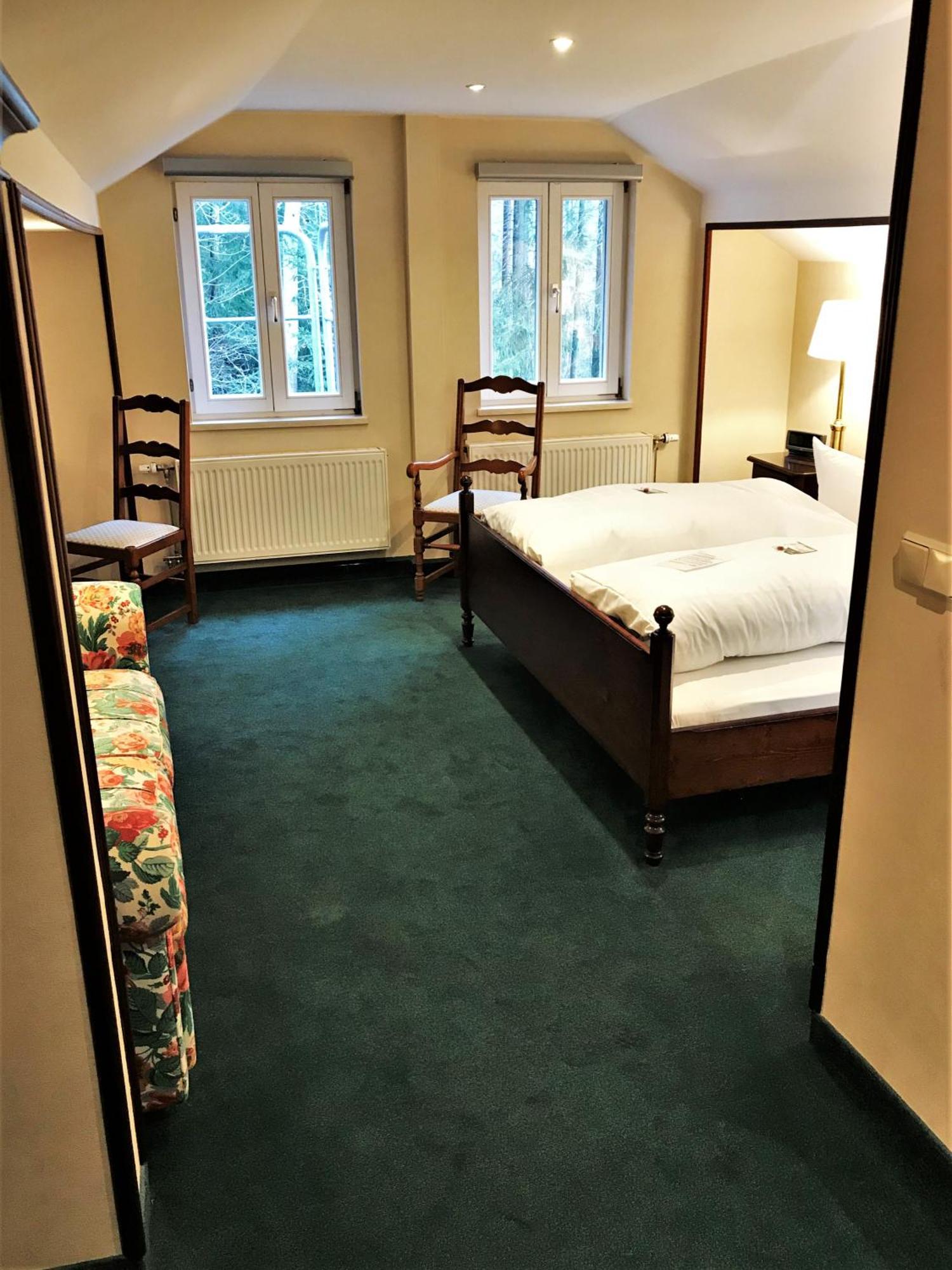 Flair-Hotel Waldfrieden Oberweißbach Extérieur photo