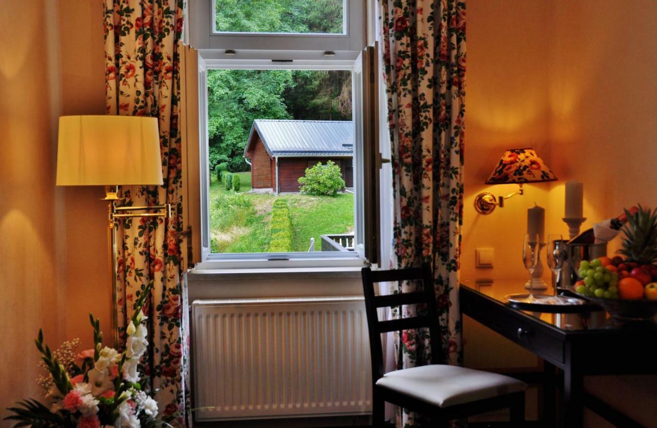 Flair-Hotel Waldfrieden Oberweißbach Extérieur photo