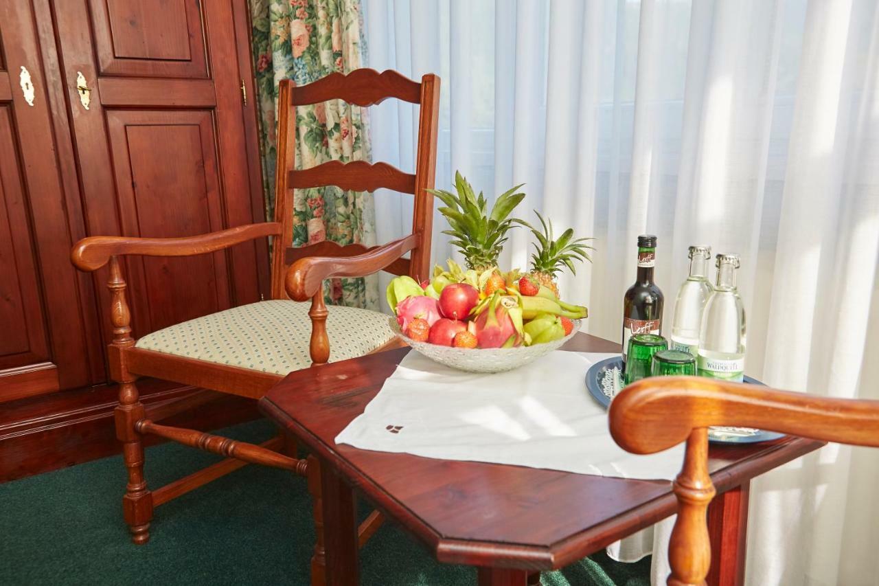 Flair-Hotel Waldfrieden Oberweißbach Extérieur photo